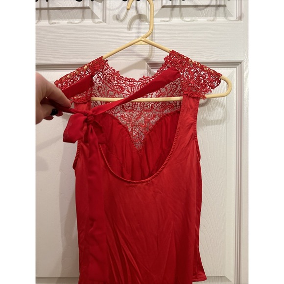 NWT Cleo Apparel Women's Red Crochet Top Sleeveless Bodysuit - Picture 4 of 6